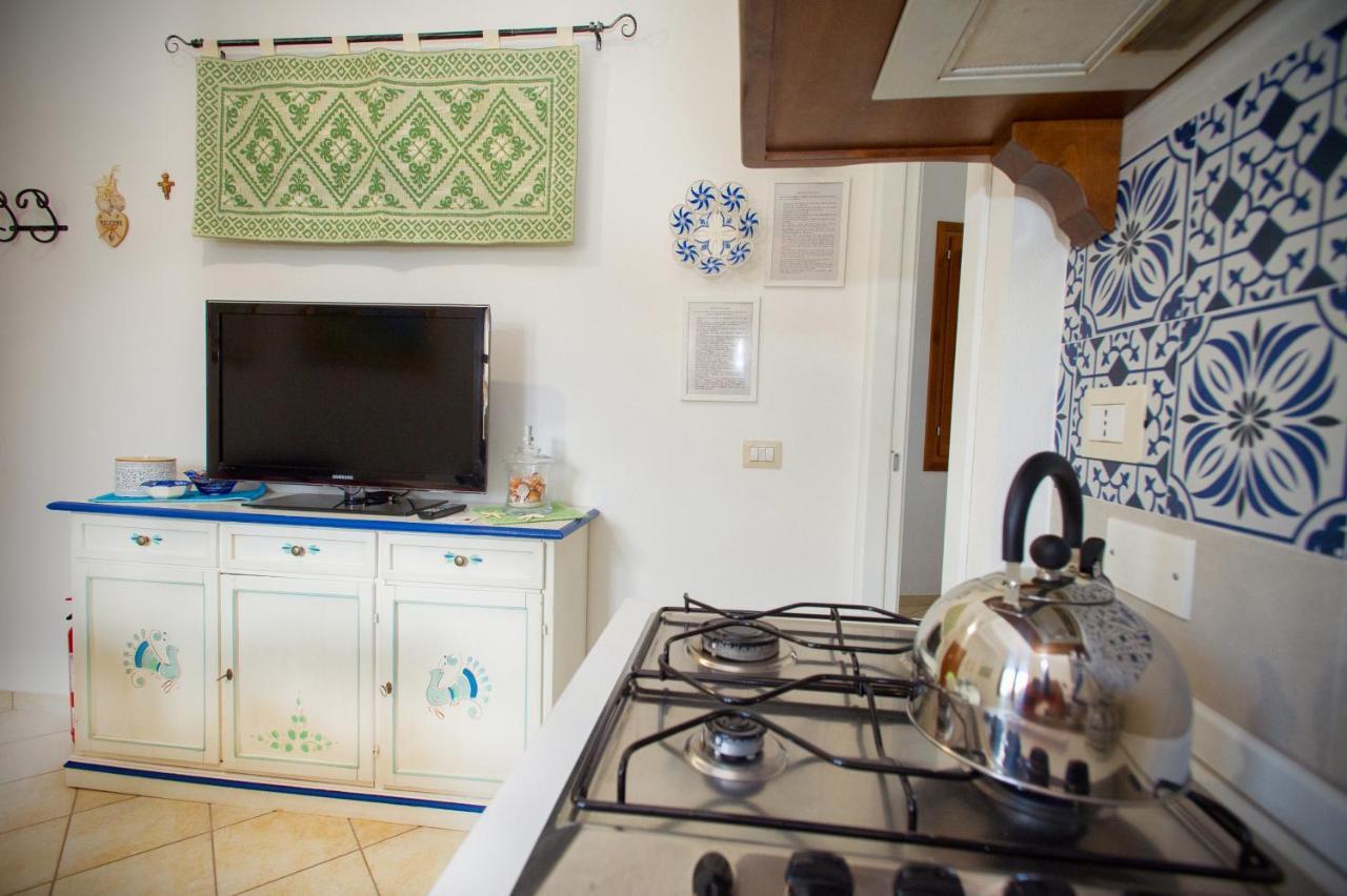 Holiday Room Sa Tebia Oristano Eksteriør billede