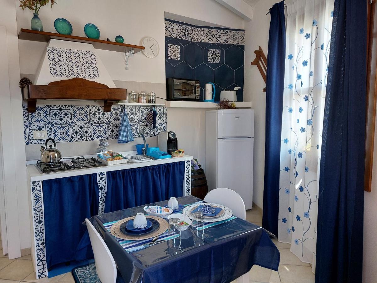 Holiday Room Sa Tebia Oristano Eksteriør billede